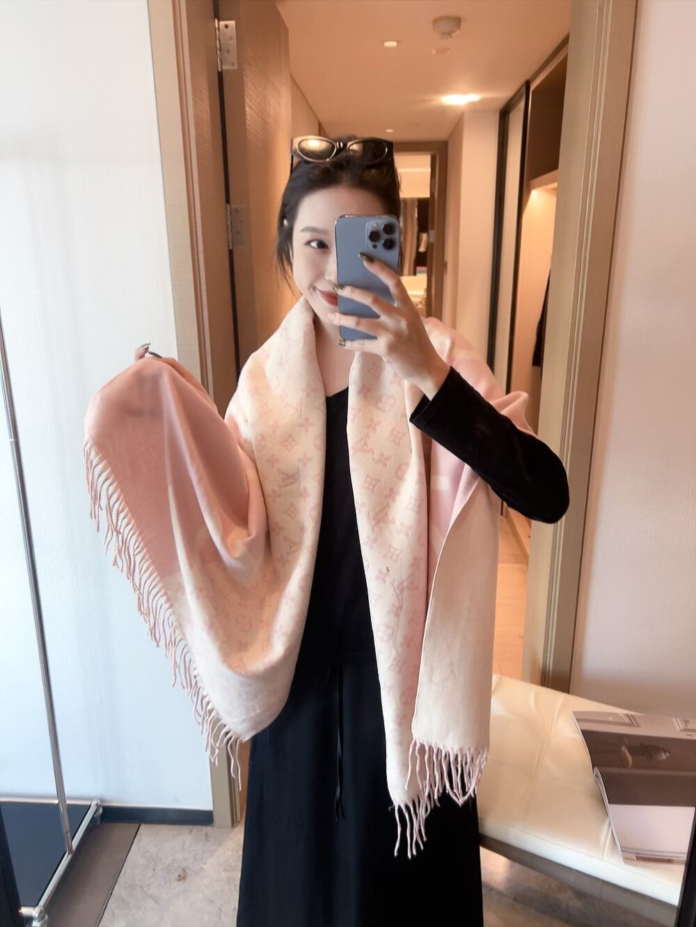 Louis Vuitton Infinity Dots Fringe Shawl
